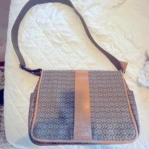 Authentic Coach messenger bag